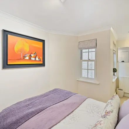 Rent this 2 bed apartment on 22 St George's Drive in London, SW1V 4BN