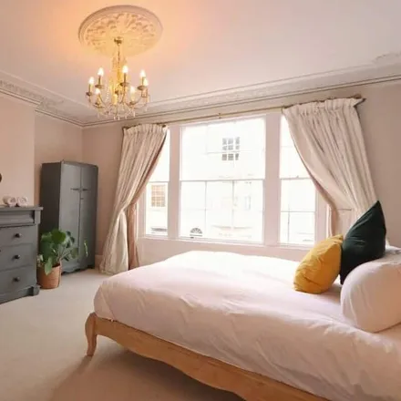 Image 6 - Bristol, BS8 4DB, United Kingdom - Townhouse for rent