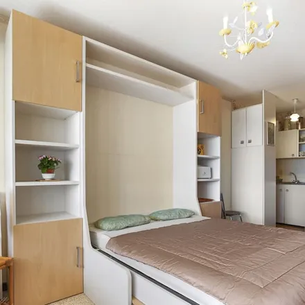 Image 4 - 83230 Bormes-les-Mimosas, France - Apartment for rent
