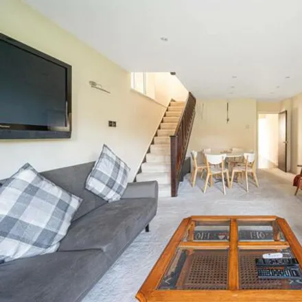 Rent this 2 bed house on Prospect Road in London, EN5 5BJ