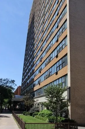 Rent this 1 bed condo on Sheridan Towers in 6030 North Sheridan Road, Chicago