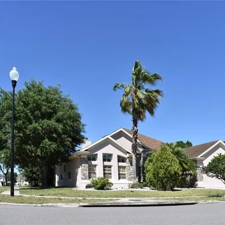 Buy this 4 bed house on 14189 Magnolia Glen Circle in Orange County, FL 32828