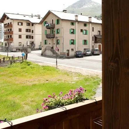 Image 9 - Livigno, Via Ostaria, 23041 Livigno SO, Italy - Apartment for rent