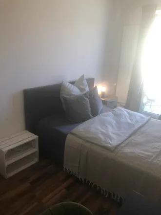 Rent this 1 bed apartment on Burgstraße 80 in 60389 Frankfurt, Germany