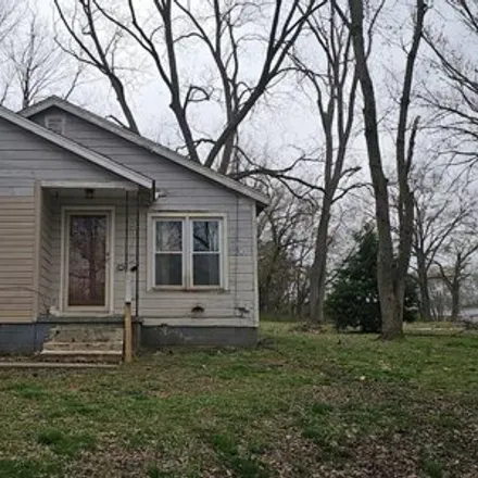 Buy this 2 bed house on 197 East South Street in Dyer, Gibson County
