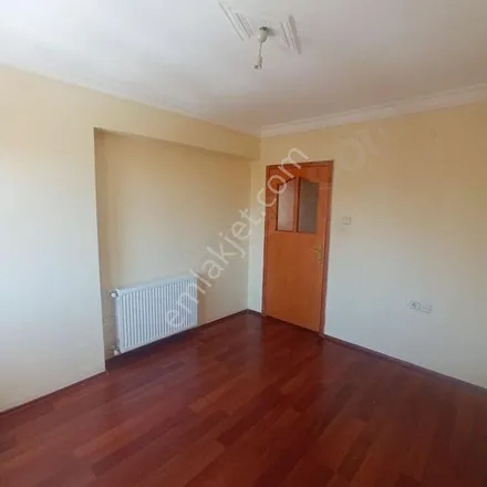 Rent this 3 bed apartment on 483. Sokak 12 in 06300 Keçiören, Turkey