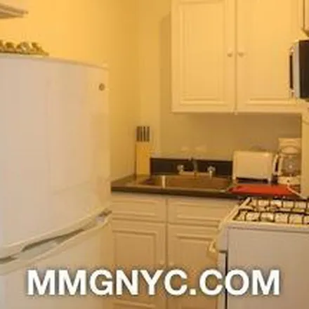 Image 1 - The Aston, 800 6th Avenue, New York, NY 10001, USA - Apartment for rent