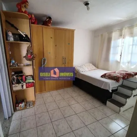 Buy this 3 bed house on Rua Lourenço da Veiga in Alves Dias, São Bernardo do Campo - SP