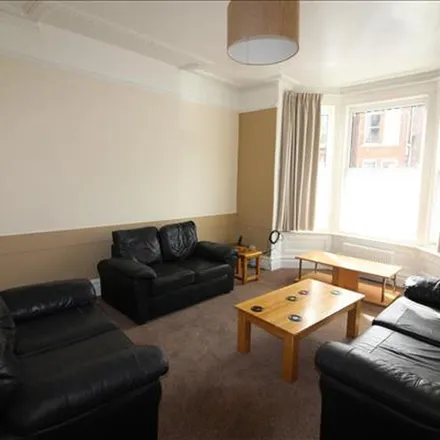 Image 3 - 24 Harborough Road, Bedford Place, Southampton, SO15 2FZ, United Kingdom - Apartment for rent