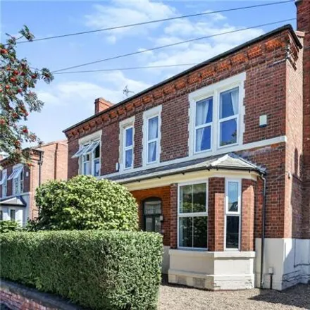 Buy this 5 bed duplex on Henry Road in West Bridgford, NG2 7ND