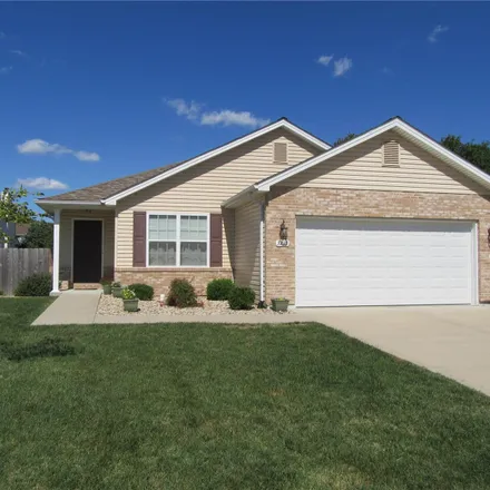 Buy this 3 bed house on 3233 Scepter Court in Shiloh, IL 62221