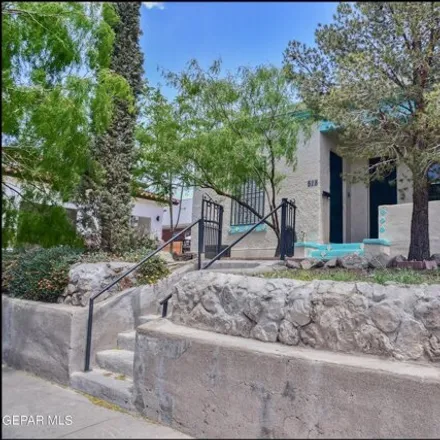 Rent this 3 bed house on 566 Corto Way in El Paso, TX 79902