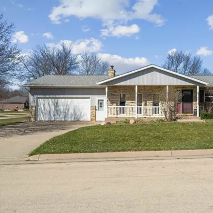 Buy this 3 bed house on 1133 5th Avenue Southeast in Cascade, IA 52033