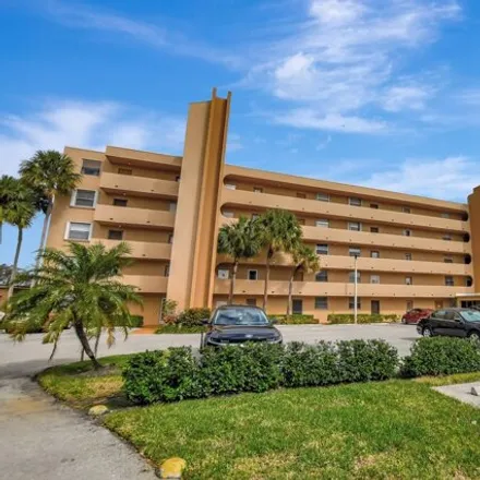 Buy this 2 bed condo on 215 Northwest 52nd Terrace in Boca Raton, FL 33487