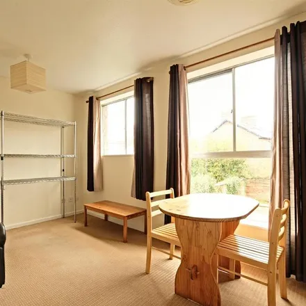 Image 2 - Kingston Court, Walton Street, Oxford, OX2 6ES, United Kingdom - Apartment for rent