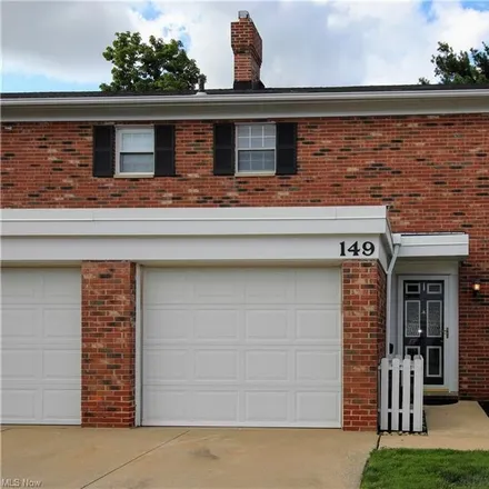 Buy this 2 bed townhouse on 149 Drury Lane in Mayfield Heights, OH 44124