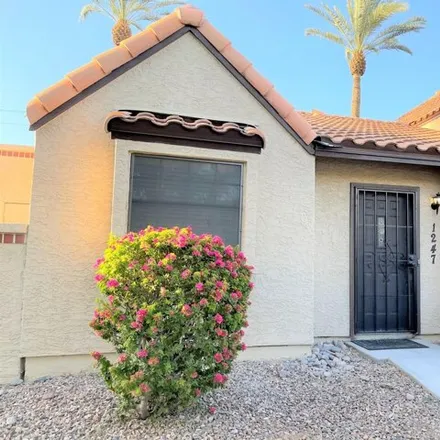 Buy this 3 bed townhouse on 996 west Apartment in Mesa, AZ 85201