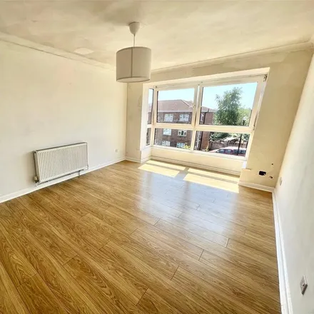 Image 3 - 17-19A Litchfield Road, Southampton, SO18 2BH, United Kingdom - Apartment for rent