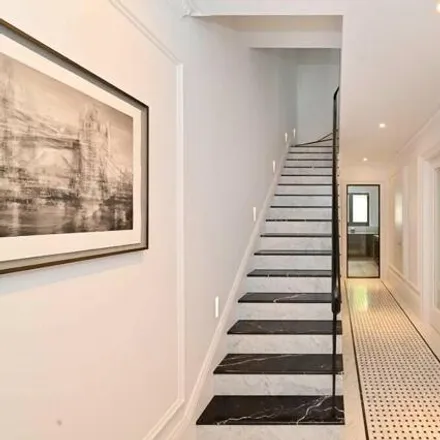 Image 9 - 4-13 Little Chester Street, London, SW1X 7AS, United Kingdom - Townhouse for rent