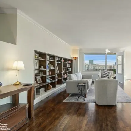 Image 7 - 650 West 239th Street, New York, NY 10463, USA - Apartment for sale