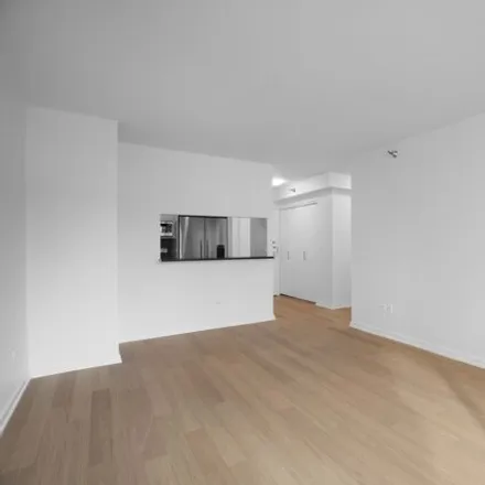 Image 2 - 55 W End Ave Unit C5, New York, 10023 - House for rent