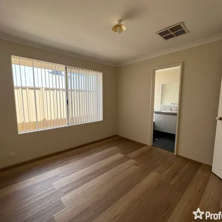 Rent this 3 bed apartment on Stephen Street in Queens Park WA 6107, Australia