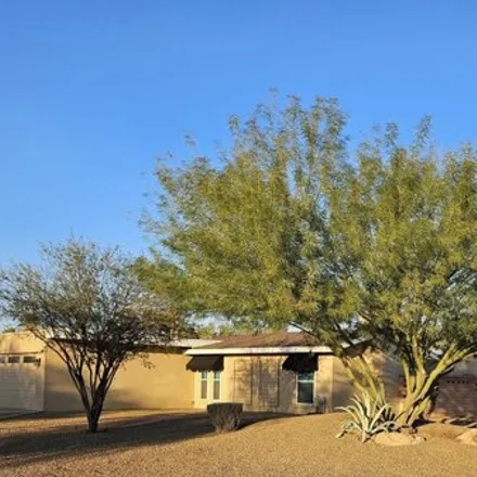 Rent this 4 bed house on 6922 East Cactus Road in Scottsdale, AZ 85254
