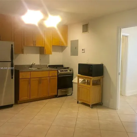 Image 3 - 345 Michigan Avenue, Miami Beach, FL 33139, USA - Apartment for rent