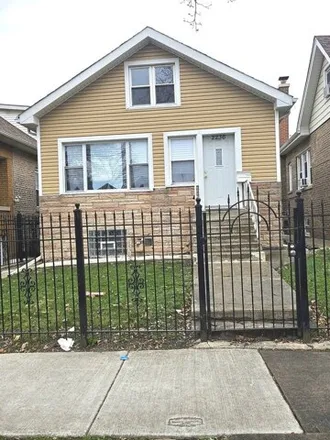 Buy this 4 bed house on 2236 North Mulligan Avenue in Chicago, IL 60639