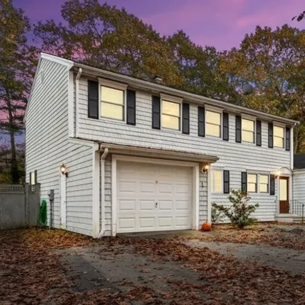 Buy this 4 bed house on 2 Parsons Lane in Manchester-by-the-Sea, MA 01944