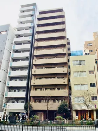 Rent this studio apartment on RACCOON in 環状三号線, Azabu