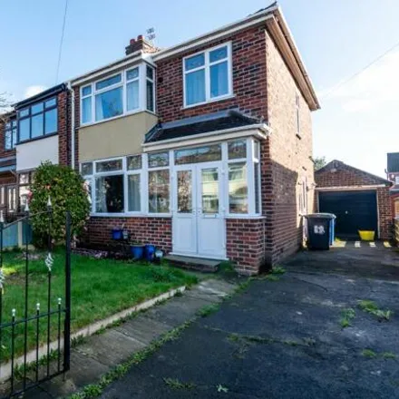 Buy this 3 bed townhouse on Terence Avenue in Bruche, Warrington