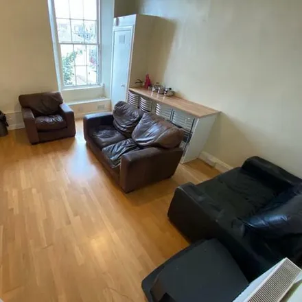 Rent this 5 bed apartment on Leith Walk in Edinburgh, Eh6