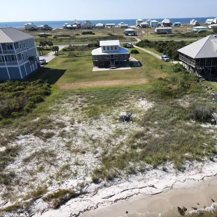 Image 4 - Diesel Fuel Island, 2101 East 2nd Street, Gulf Shores, AL 36542, USA - House for sale