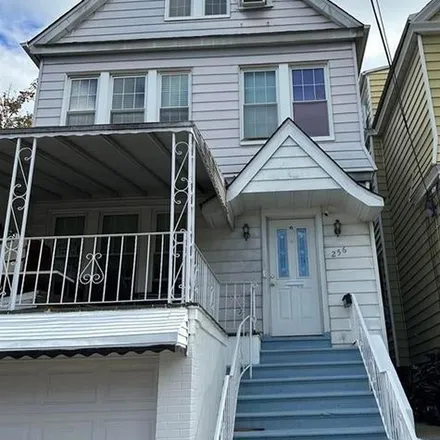 Image 3 - 256 Avenue B, Bayonne, NJ 07002, USA - Apartment for rent