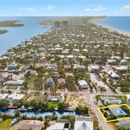 Image 4 - 3570 Shell Mound Blvd, Fort Myers Beach, Florida, 33931 - House for sale