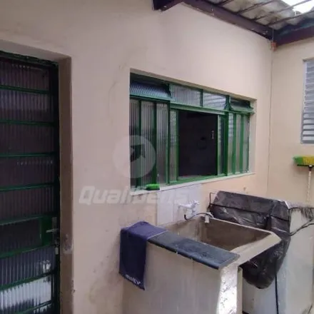 Buy this 2 bed house on Avenida Dona Benedita Franco da Veiga in Jardim Miranda D'Aviz, Mauá - SP