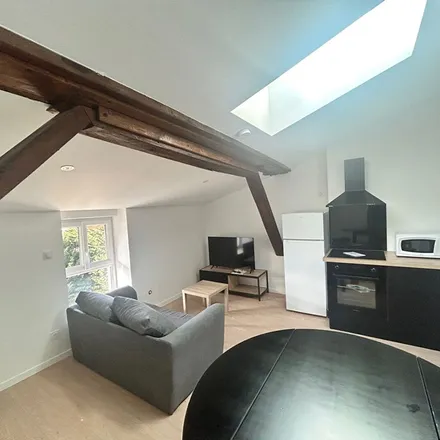 Rent this 2 bed apartment on 6 Rue vers Derrière in 01150 Lagnieu, France