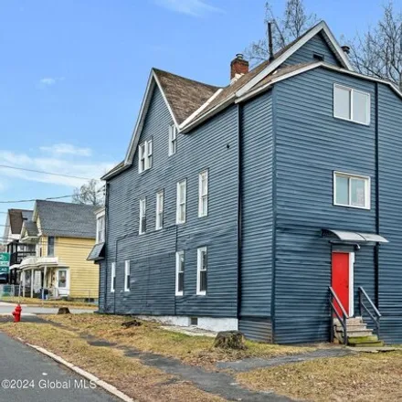 Image 3 - 1502 Third Avenue, City of Schenectady, NY 12303, USA - House for sale