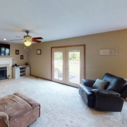 Buy this 4 bed apartment on 4568 Clayburn Drive West in Scioto Meadows, Grove City