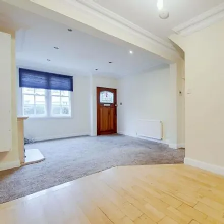 Image 6 - Tower Gardens Road, London, N17 7PH, United Kingdom - Townhouse for rent