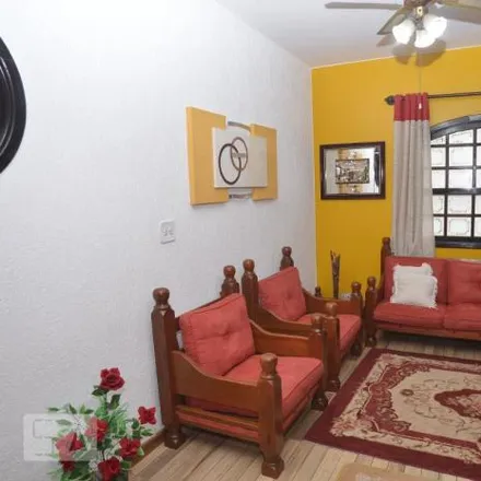 Rent this 3 bed house on Rua Hildegardo de Noronha in Campo Grande, Rio de Janeiro - RJ