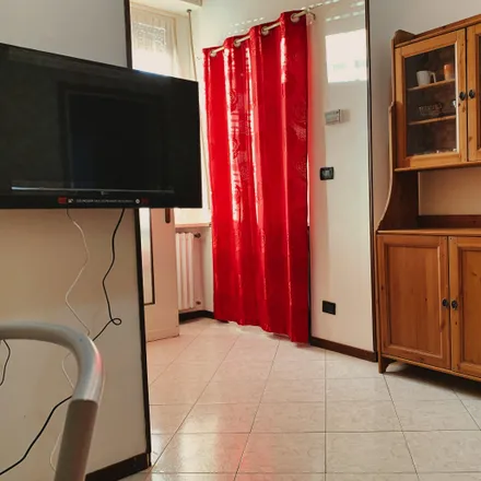 Image 5 - Pleasant 1-bedroom apartment in the Niguarda area  Milan 20162 - Apartment for rent