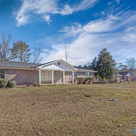 Buy this 3 bed house on 1106 6th Avenue Northeast in Arab, AL 35016