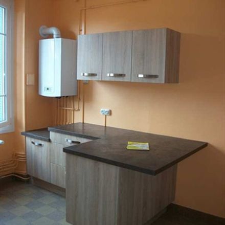 Rent this 1 bed apartment on 38 Rue des Écoles in 39000 Lons-le-Saunier, France