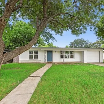 Rent this 3 bed house on 135 Winn Avenue in Universal City, Bexar County