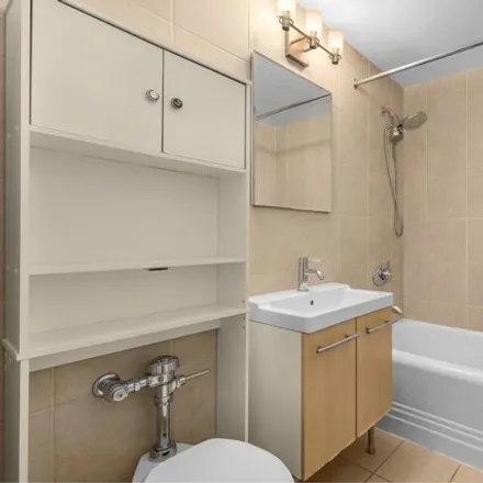 Image 4 - 340 West 57th Street, New York, NY 10019, USA - Condo for sale