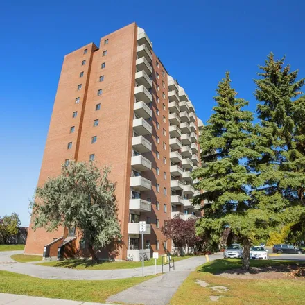 Image 6 - The Woodbine, 2750 Carousel Crescent, Ottawa, ON K1T 4H4, Canada - Apartment for rent
