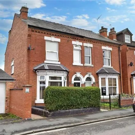 Buy this 3 bed duplex on Victoria Avenue in Worcester, Worcestershire
