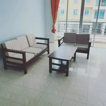 Rent this 4 bed apartment on A in Jalan D 1, Taman Bunga Raya